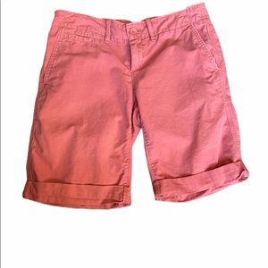 Coral gap Bermuda shorts